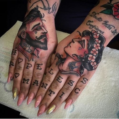 tatuajes manos señora