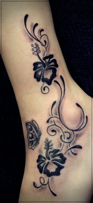 tatuajes pie y pierna mujer