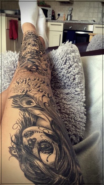 tatuajes pierna mujer bonita