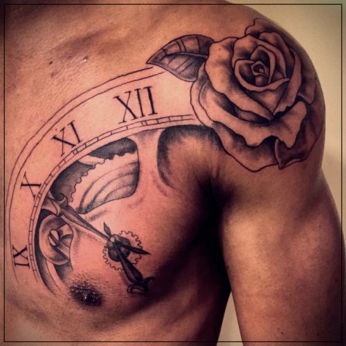 tatuajes para hombres en el hombro izquierdo
