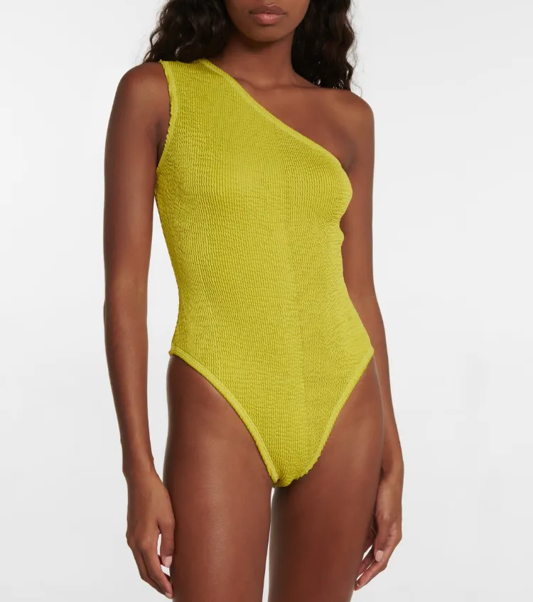 Trajes de baño de una sola pieza ¿Siguen de moda? 13 - 【MioEstilo】 venetta botega bañador de mujer texturizado verano 2022