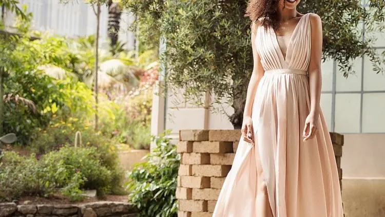 vestido redondo para mujer elegante vestido imperio tendencias de moda primavera verano 2022
