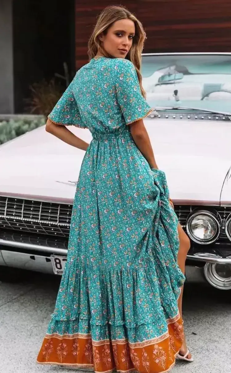 Vestido largo bohemio y look hippie chic: 20 ideas de tendencias primavera/verano 17 - 【MioEstilo】 bohemio chic hippie vestido largo colores moda primavera verano 2022