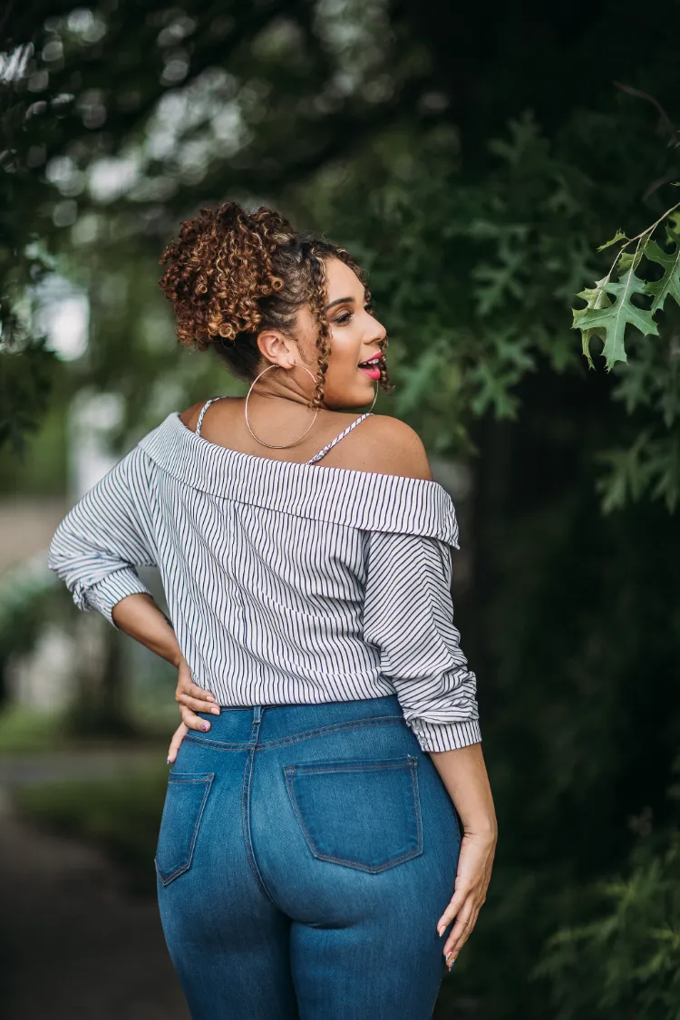 ¿Qué jeans usar según tu cuerpo? Modelos varorecedores 4 - 【MioEstilo】 qué jeans cuando eres redonda qué corte para qué morfología femenina