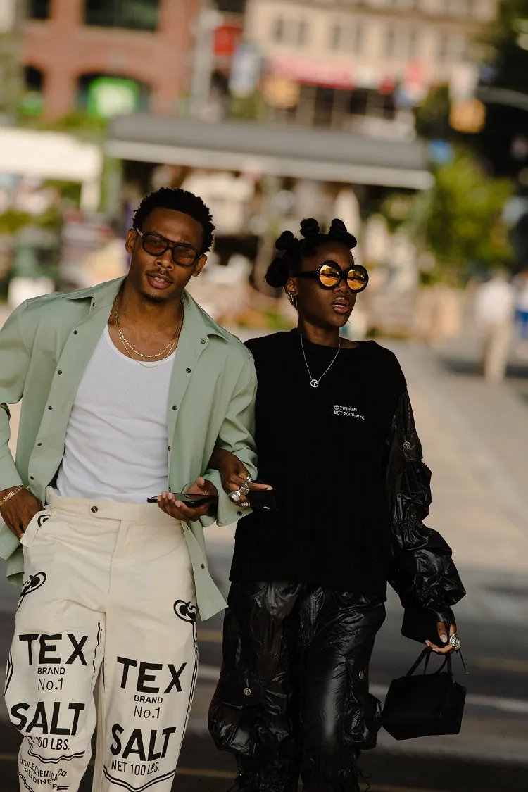 estilo de ropa deportiva mujer hombre semana de la moda de nueva york primavera 2022