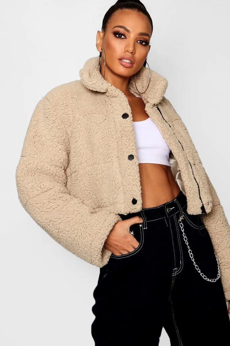 Chaquetas polares: Formas de combinarlas para lucir elegante 8 - 【MioEstilo】 chaqueta de lana con botones