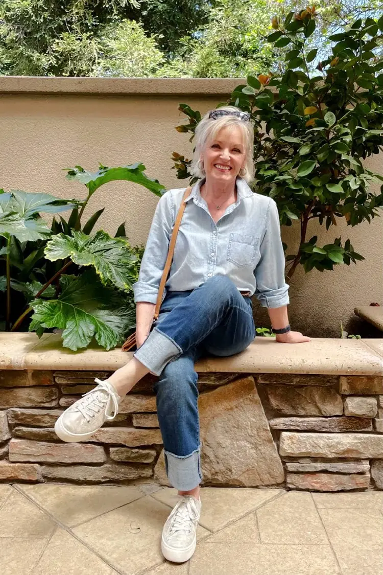 ¿Usar zapatillas después de los 50? ¡Consejos y trucos para rejuvenecer! 12 - 【MioEstilo】 que zapatos a los 50