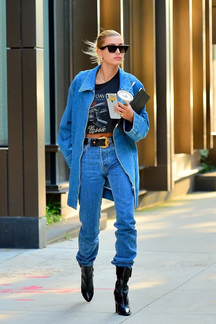 hailey bieber jeans total look doble denim tendencia