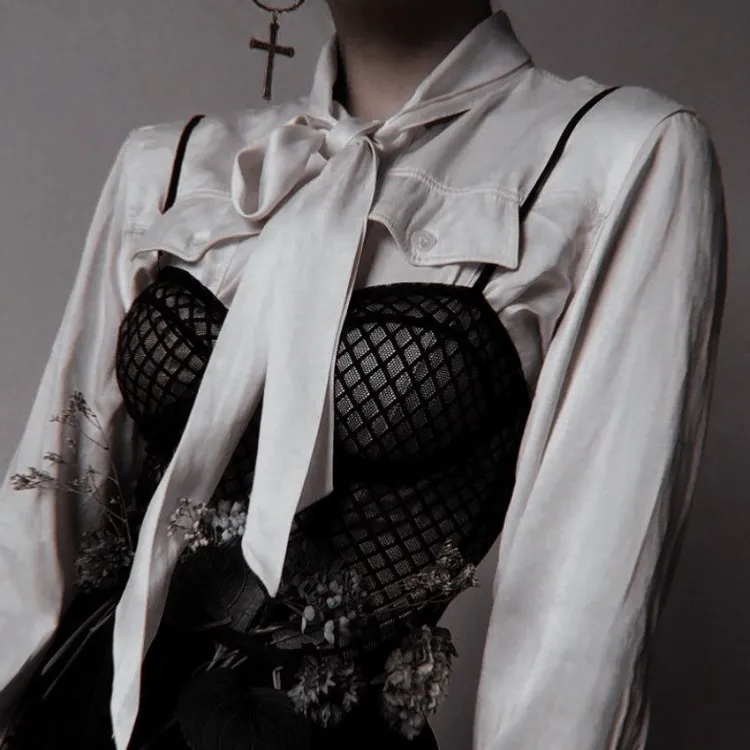ropa de mujer estilo gótico chic moda femenina tendencias increíbles