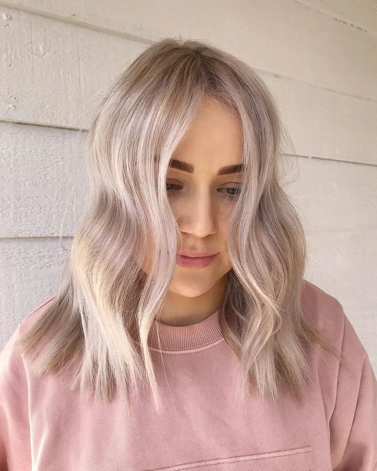¡Explora cómo maquillarte para realzar tu tono sublime! 8 - 【MioEstilo】 Qué maquillaje evitar para colores de cabello rubio ceniza