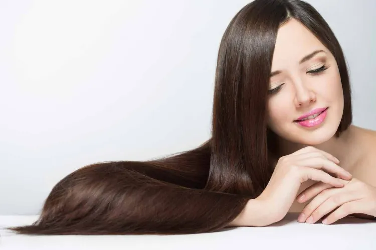 cabello resplandeciente y sedoso el aceite capilar ayurvédico ofrece beneficios