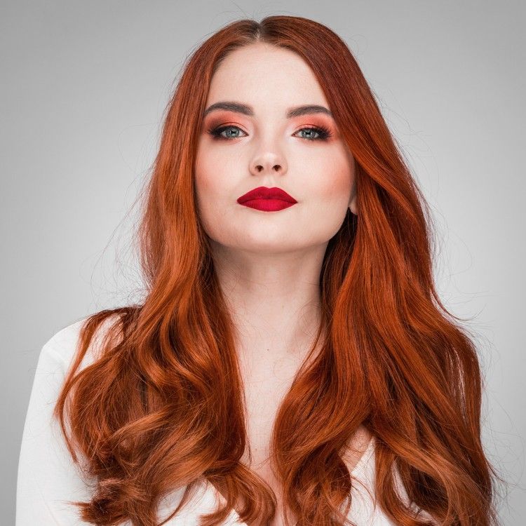 Cabello color cobre - ¡los tonos más apasionados que no debes perderte! 2 - 【MioEstilo】 pelo muy largo color cobre tono de piel claro