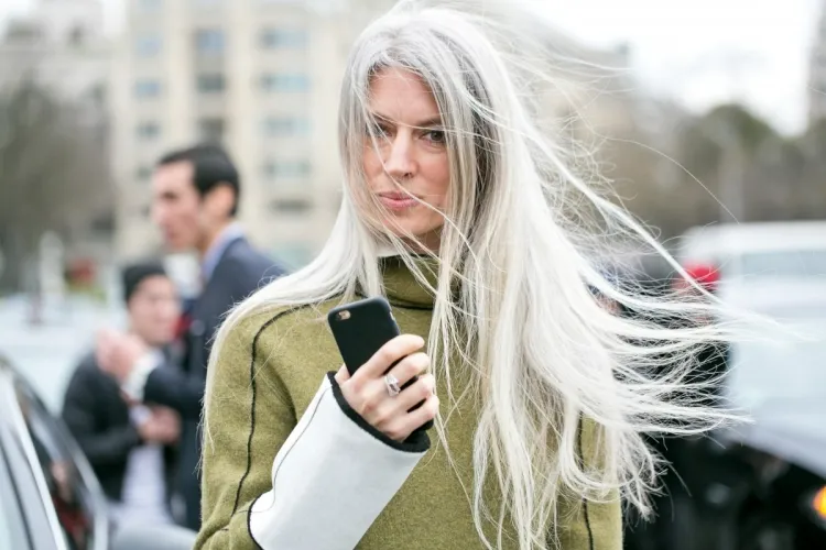 canas superando el shock psicológico canas azuladas canas