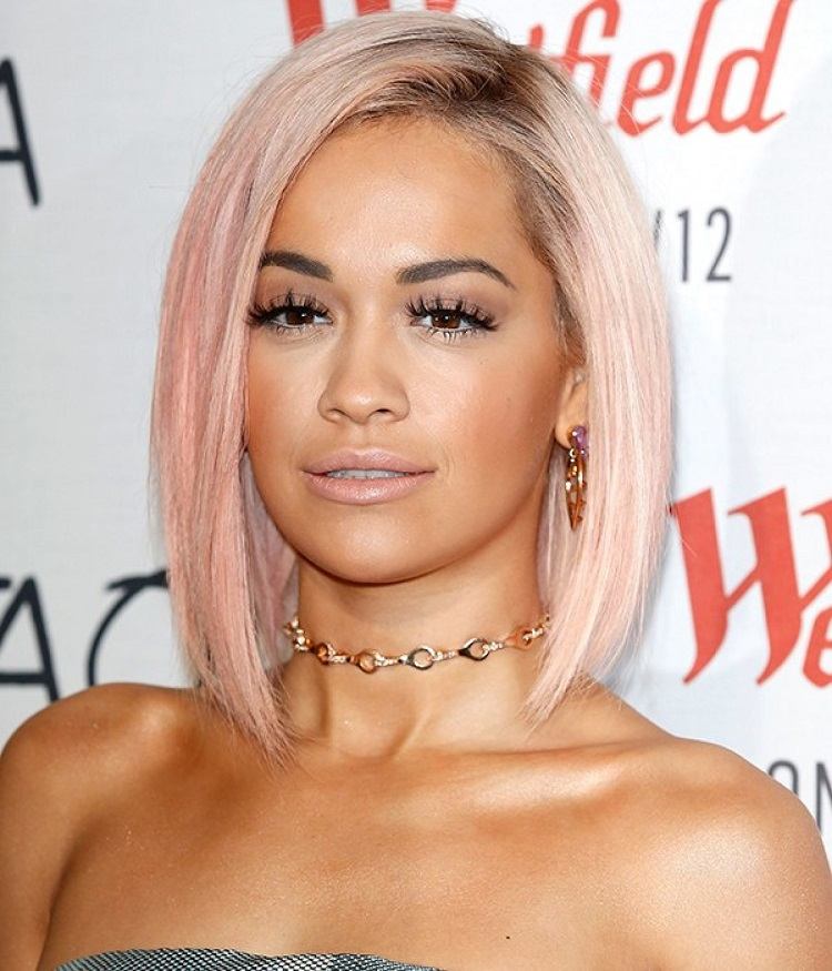 rita-ora-pelo rosa dorado (2)