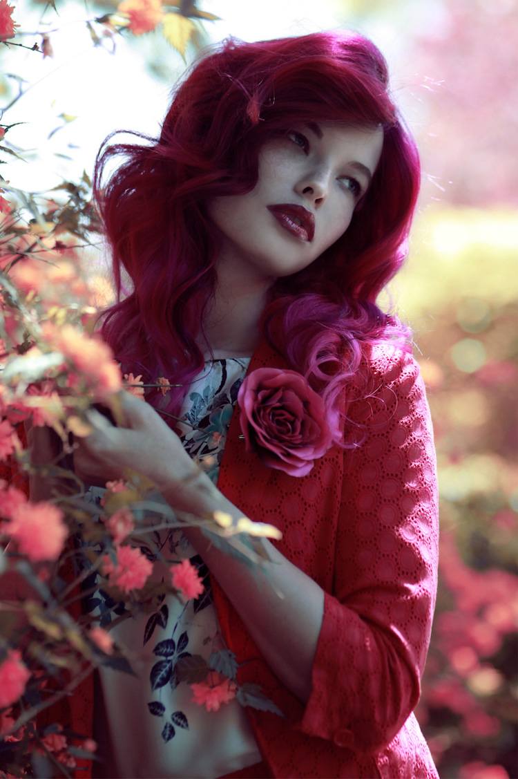 pelo rosa tono rosa cereza intenso