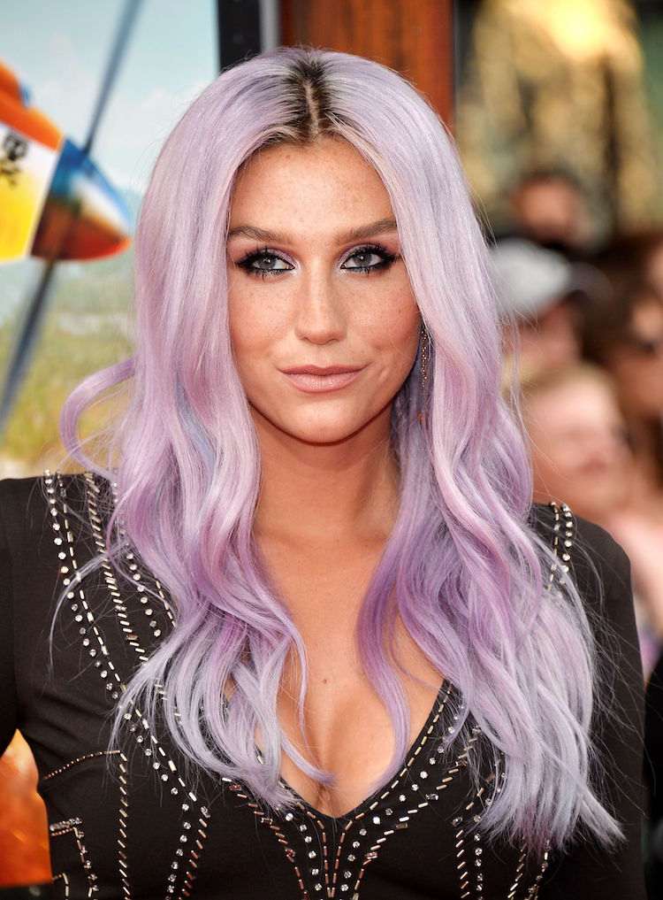 Descubriendo el tono veraniego que se usará esta temporada 10 - 【MioEstilo】 kesha estrella cabello morado claro