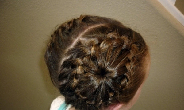 nieta-moño-entrelazado