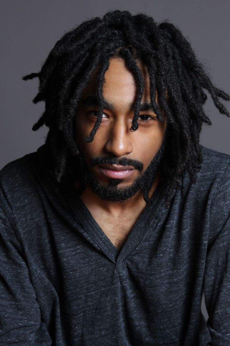 peinado-afro-hombre-rastas-barba