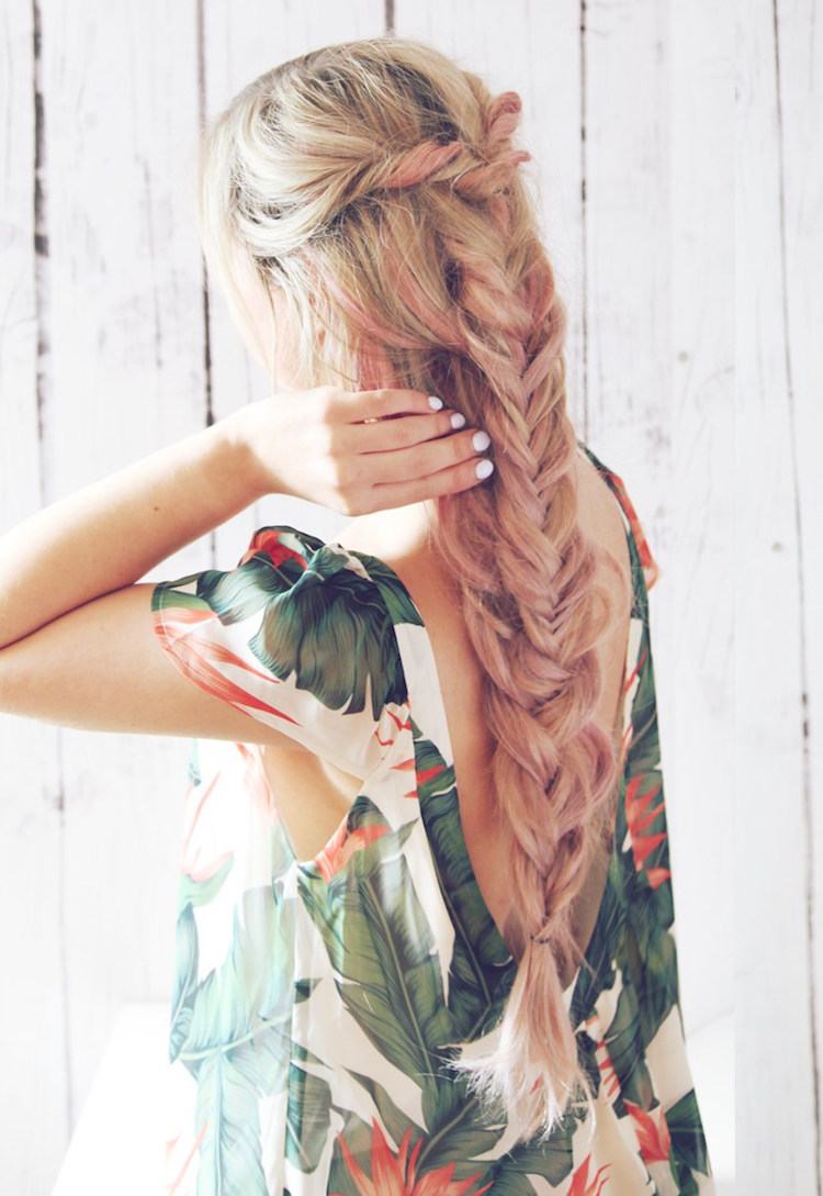 chic-bohemia-trenza-esponjosa-pintura rosa