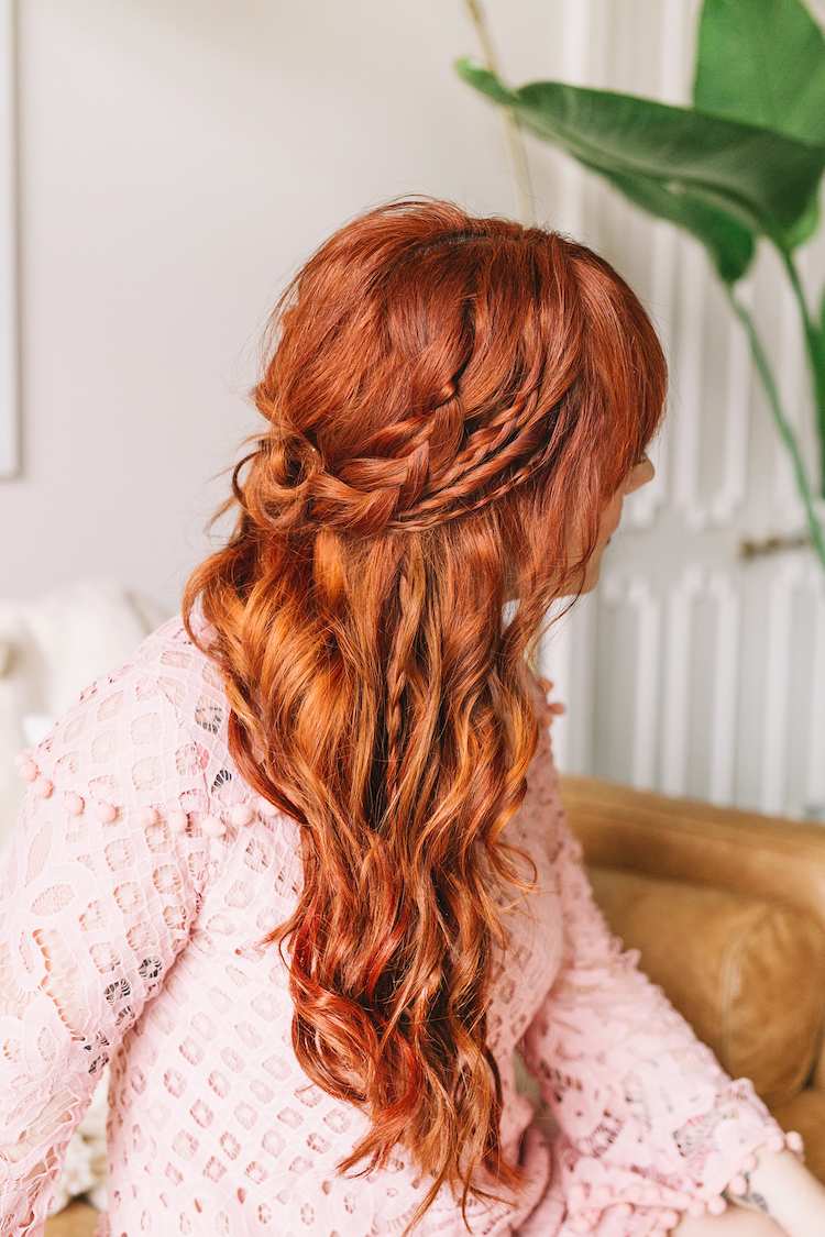 instrucciones-trenza-bohemia-chic-pelo-cobre-flecos