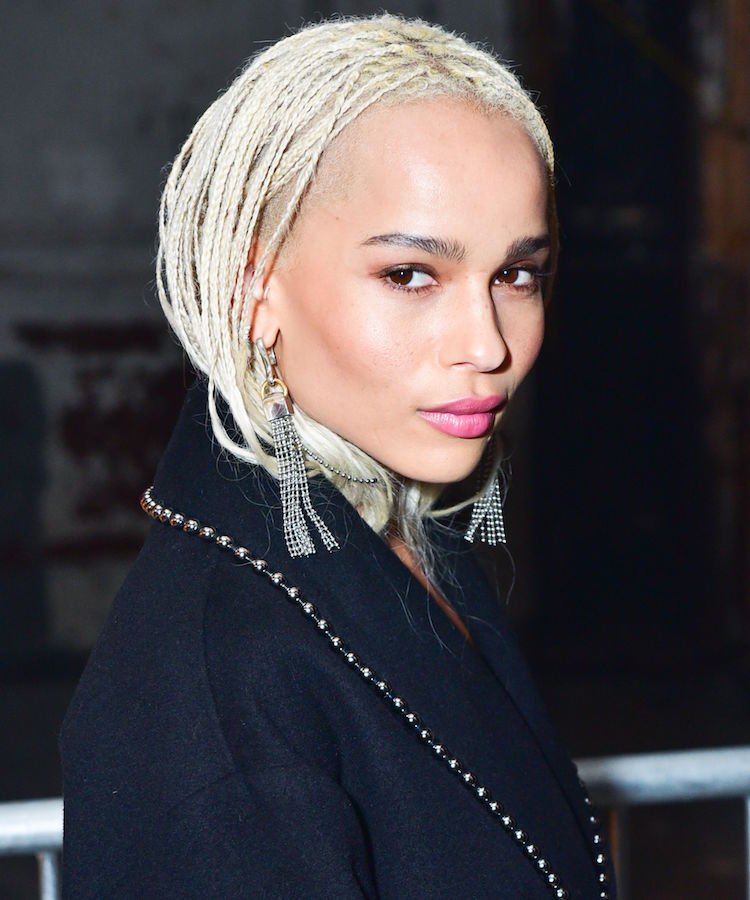 peinado cabello afro cabello rubio delgado trenzas cabello medio zoe kravitz