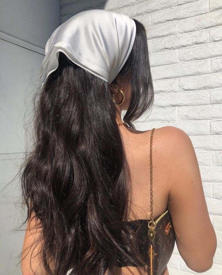 Estilos para cabello largo y mediano: ¿cuál te gusta más? 12 - 【MioEstilo】 peinado sencillo y veloz pelo largo con pañuelo
