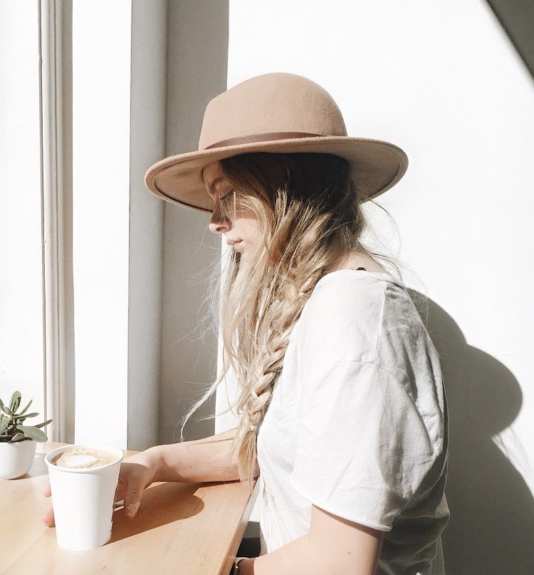 Estilos de peinado frescos y sencillos para el verano en 7 variaciones. 16 - 【MioEstilo】 peinado de verano trenzas fáciles y rápidas