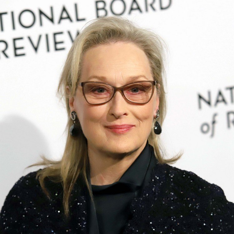 anteojos beige marcos de mariposa pelo rubio Meryl Streep