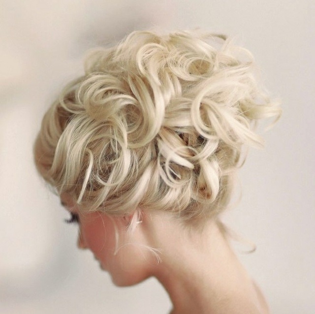 peinado-boda-pelo-largo-recogido-recogido-peinado-casual