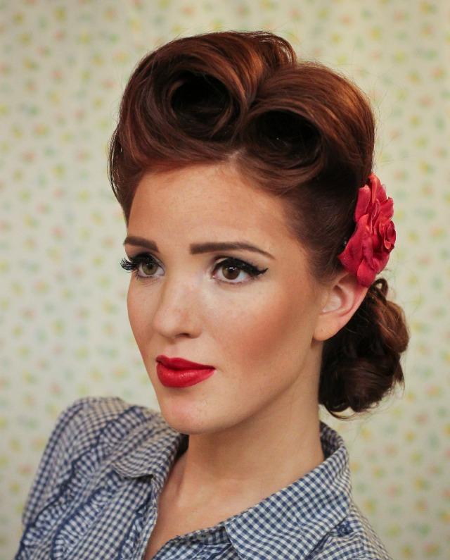 peinado pin up retro-vintage-rolls-victoriosos-flor