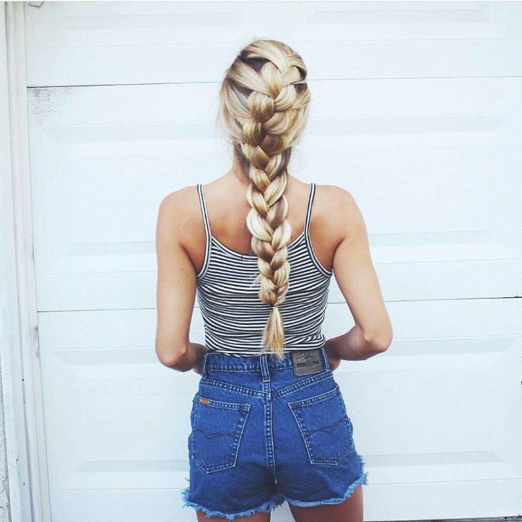 ¡Más de 30 sugerencias prácticas para el cabello que puedes probar en el verano actual! 15 - 【MioEstilo】 elegante peinado de playa trenzado para adoptar en la temporada de verano actual