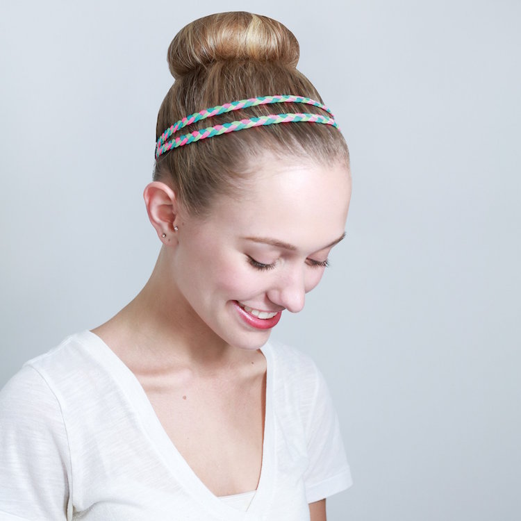 Diadema de bailarina con moño para cabello largo peinado deportivo