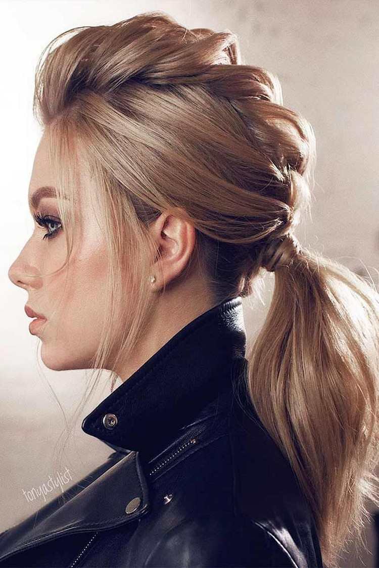 24 sugerencias asombrosas para experimentar en esta temporada invernal 19 - 【MioEstilo】 peinado de moda mujer trenzada cola de caballo baja