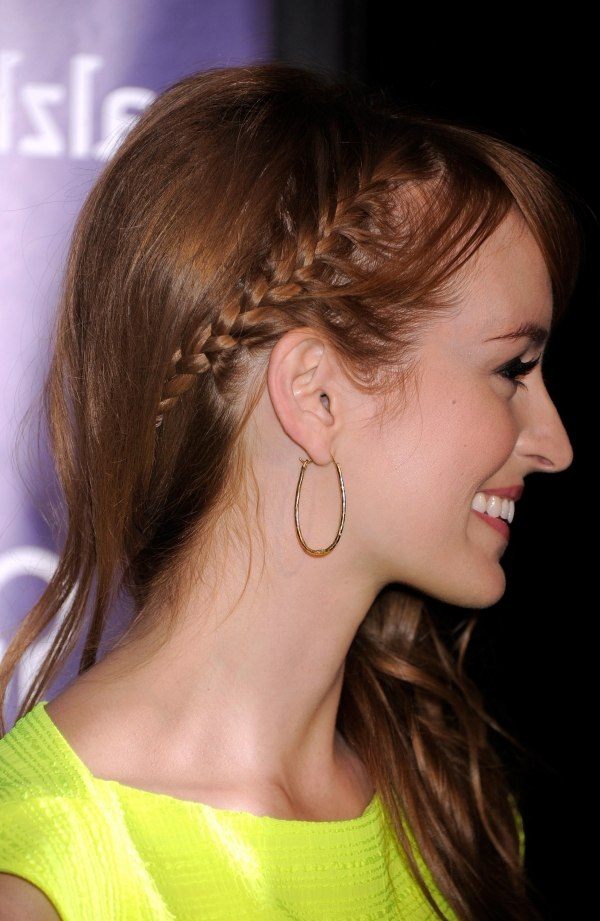 peinado-trenza lateral-pelo suelto