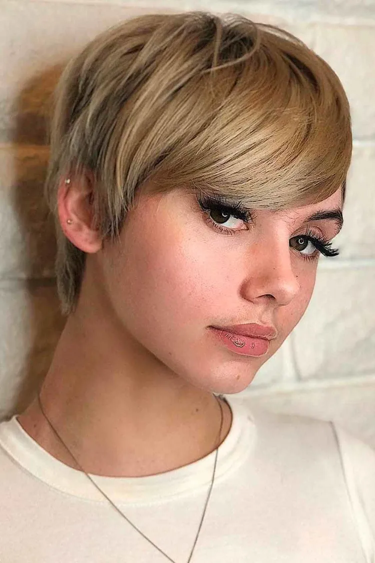 ¿De qué manera acoger el corte "Lop"? ¡Más de 25 maneras de lucir el reciente corte de pelo de moda! 7 - 【MioEstilo】 cómo adoptar ideas lop estilo corte pixie romántico flequillo lateral
