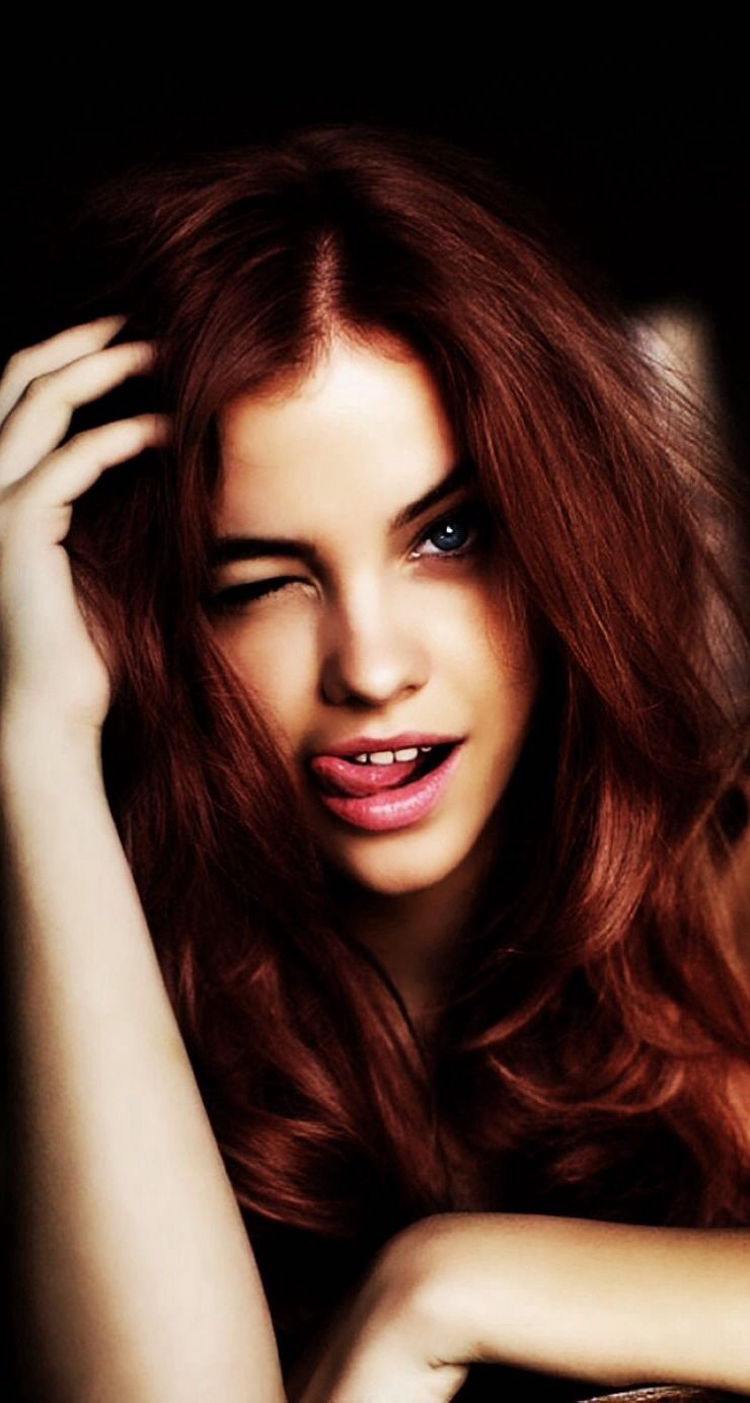 Tinte de cabello rojo: la coloración chic y refinada por excelencia. 3 - 【MioEstilo】 color-rojo-tendencia-color-cálido-llamativo