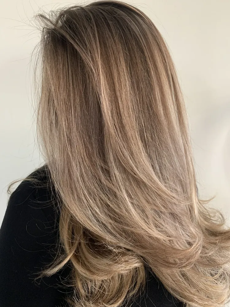color de cabello rubio garantizado fresco verano pintado tono platino