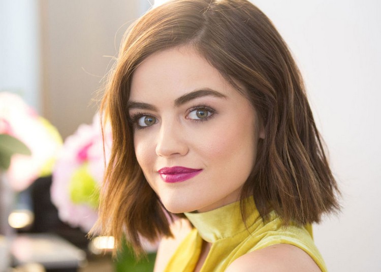 Bob cortado en 2023 en 20 estilos glamurosos 7 - 【MioEstilo】 bob-cut-falso-bob-lucy-hale-corto-suave-cepillado