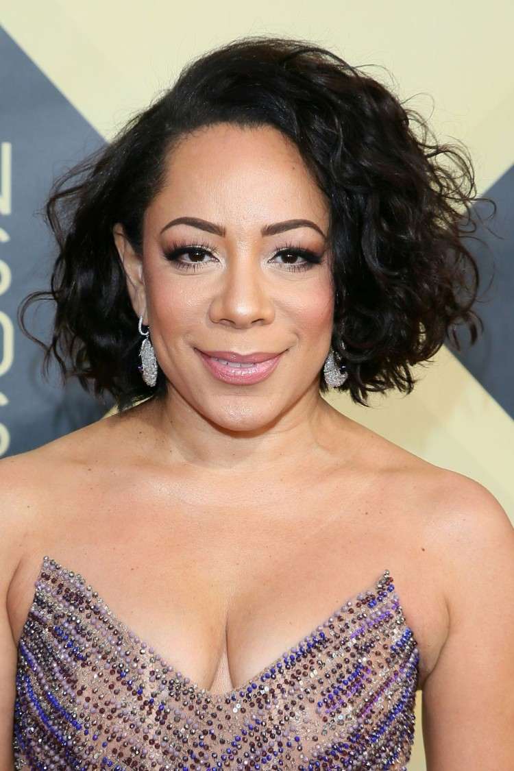 corte de pelo corto para mujeres cónico cuadrado ondulado look perfecto mujeres mayores de 40