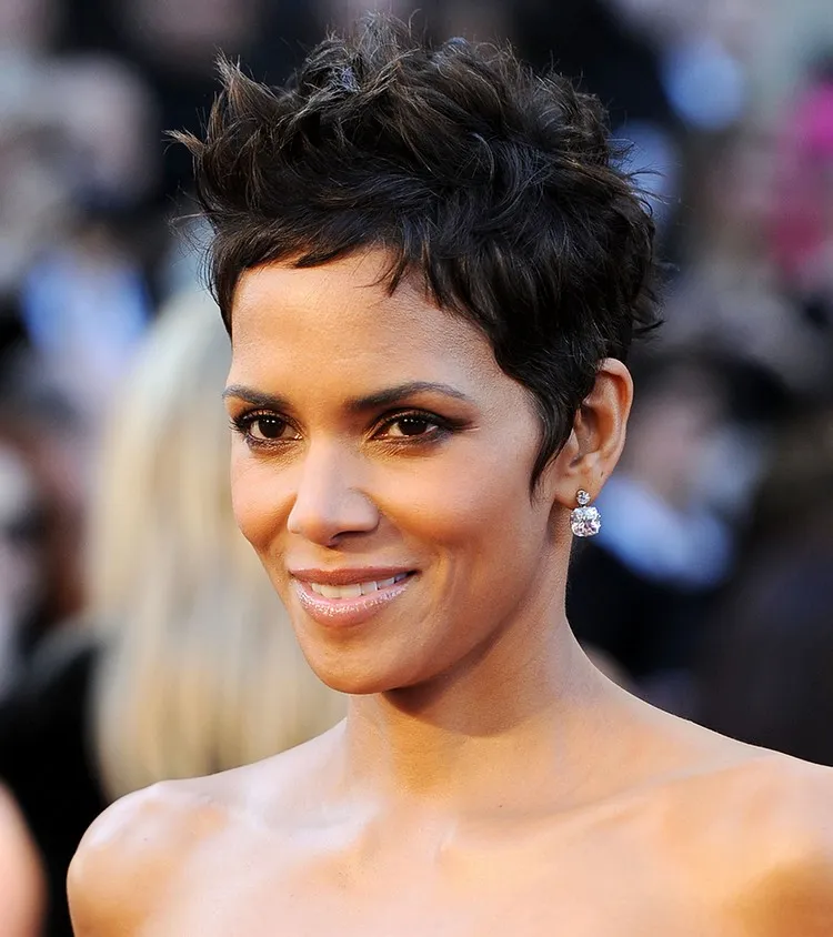 Corte de pelo corto mujer 2022 corte pixie tendencias de cabello 2022