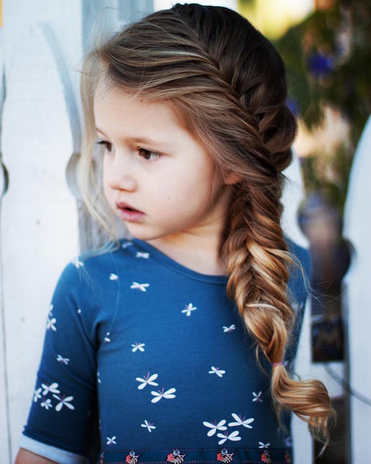 corte de cabello infantil-peinado-niña-trenza-lateral