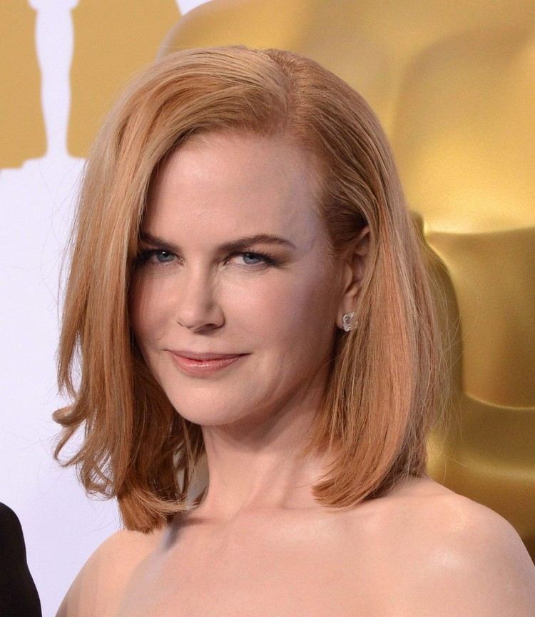 cara cuadrada corte de pelo mujer años 50 nocile kidman
