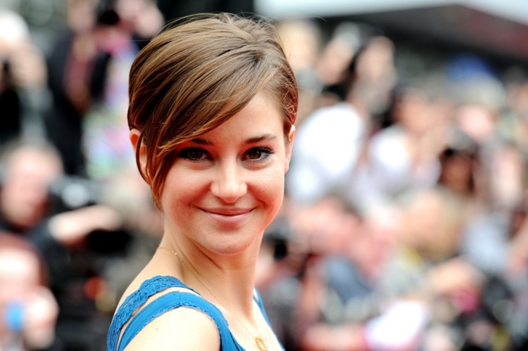 corte de melena corta-señorita-flequillo extenso-20-30-años-Shailene-Woodley