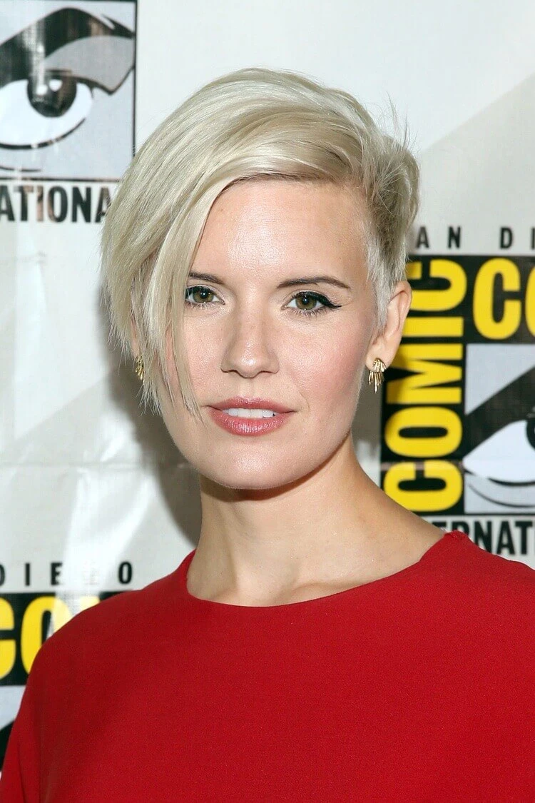¿Cuáles son las modas de estilismo capilar a seguir este año? 7 - 【MioEstilo】 pelo rubio con corte pixie asimétrico