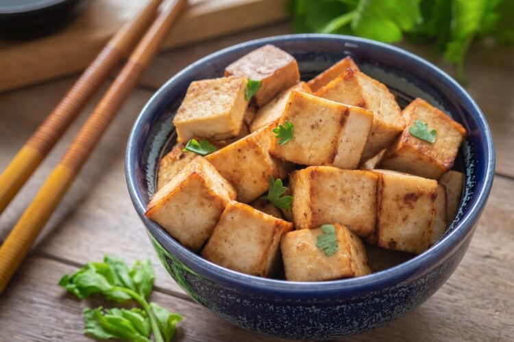 promover el crecimiento del cabello proteínas vegetales tofu