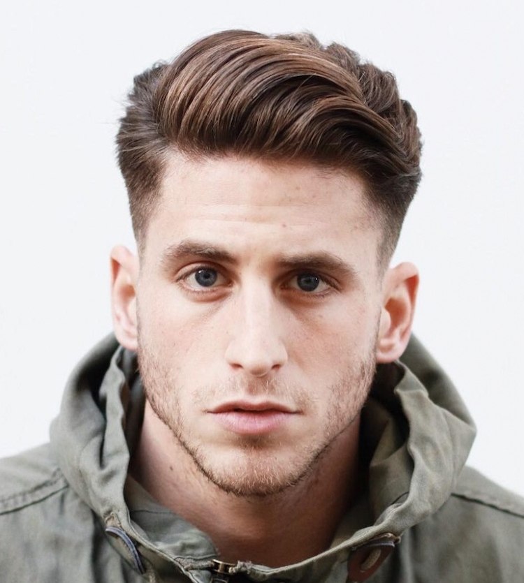 30 propuestas de cortes de cabello en degradado para caballeros 6 - 【MioEstilo】 gradiente-degradado-hombre-pelo largo-arriba-degradado-lados