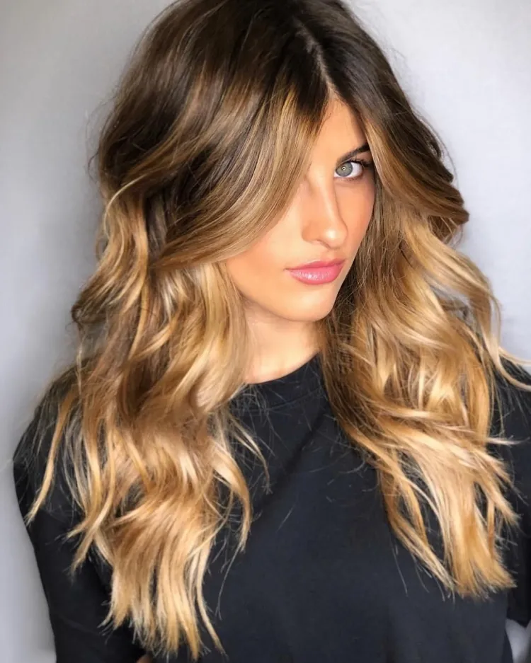 agregar volumen al cabello fino con Calligraphy Cut