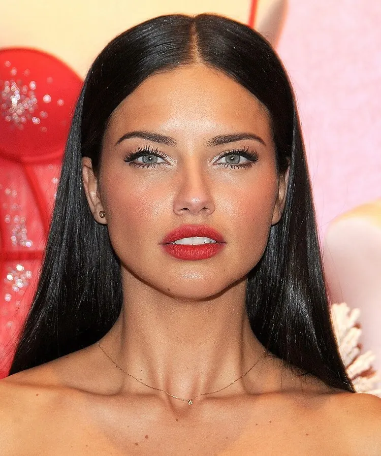 Adriana Lima cabello cabello de cristal