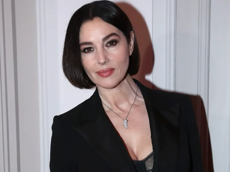 monica belluci bob italiano corte corto cuadrado mujer italiana invierno 2021