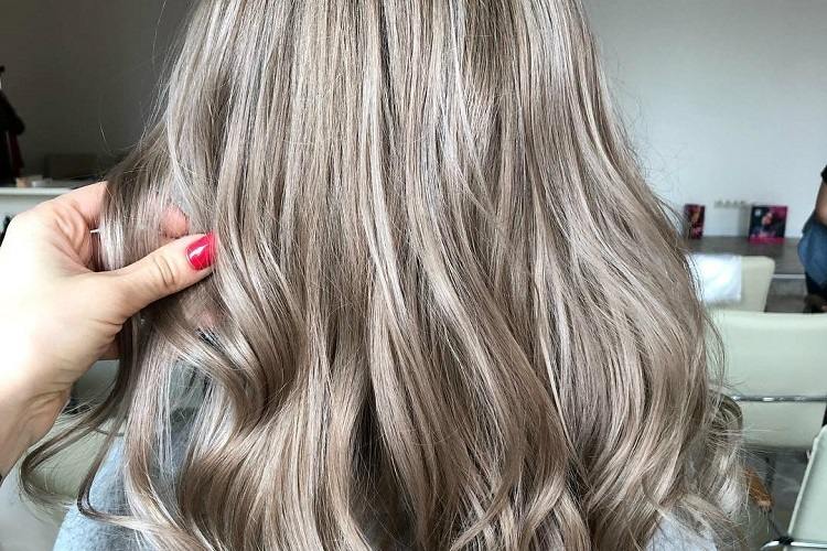 Tratamiento capilar de laminación: Ventajas y desventajas a considerar 3 - 【MioEstilo】 descifrar la laminación del cabello belleza tendencia cabello sano liso peligros ventajas recetas caseras